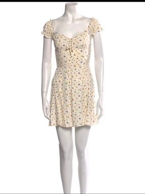 Like New Reformation Pacey Dress Size 2- 100% viscose